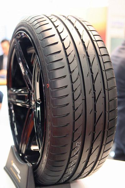 Летние шины Sailun Atrezzo ZSR SUV 295/40 R21 0