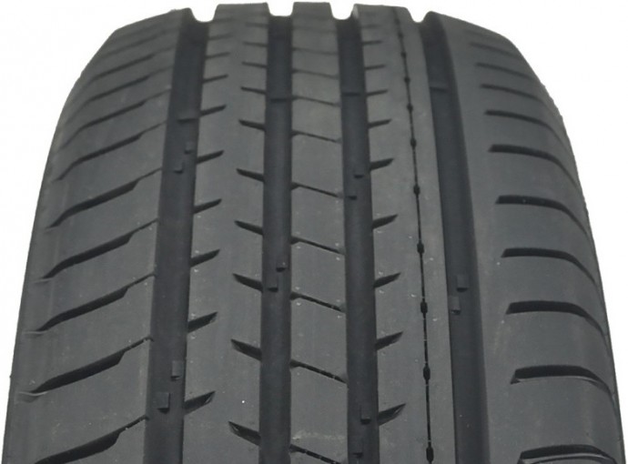 Летние шины Doublestar DSU02 285/35 R20 0