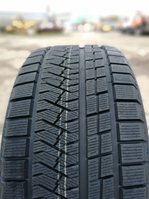 Зимние шины Triangle PL02 245/45 R17 0