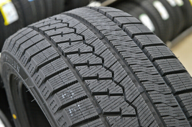 Зимние шины Sailun Ice Blazer Arctic Evo 265/40 R21 0