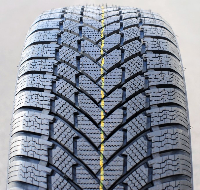 Зимние шины Armstrong Ski-Trac PC 185/60 R14 0