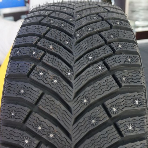 Зимние шины Michelin X-Ice North 4 SUV 265/35 R22 0