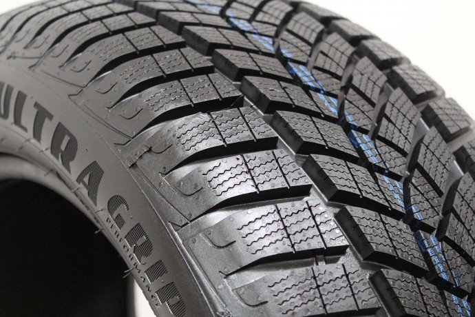 Зимние шины Goodyear UltraGrip Performance+ 205/60 R17 0