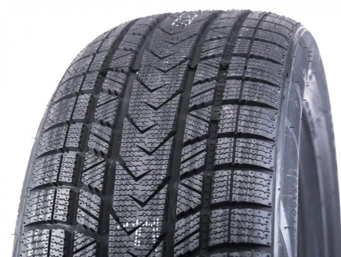 Зимние шины Firemax FM808 245/40 R19 0