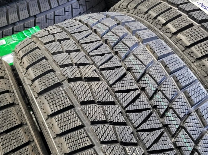 Зимние шины HABILEAD IceMax RW501 235/60 R18 0