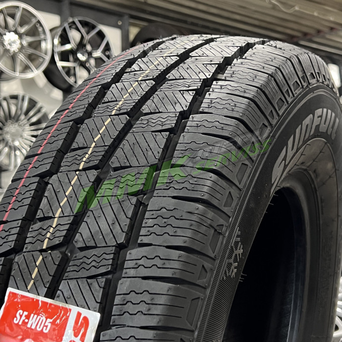 Зимние шины SunFull SF-W05 235/65 R16C 0