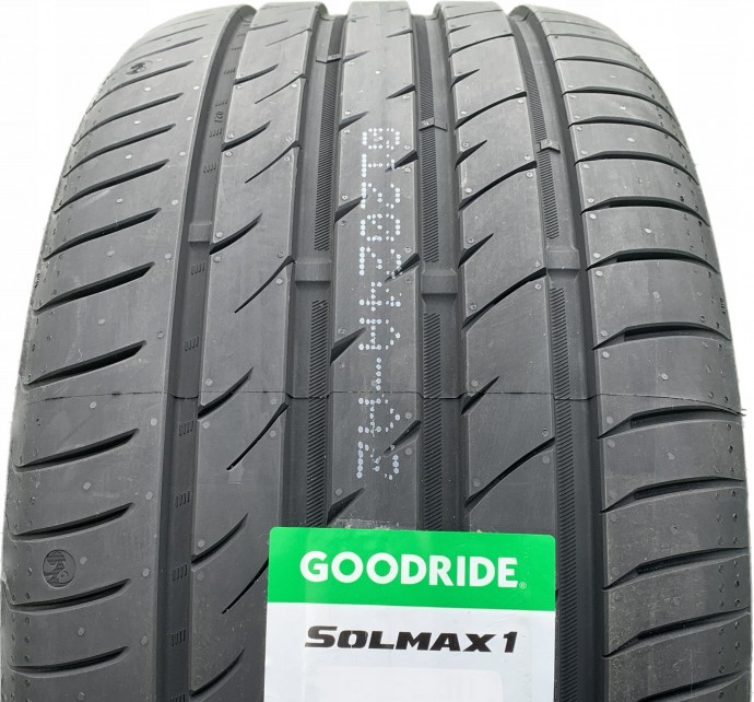 Летние шины Goodride SOLMAX 1 235/45 R20 0